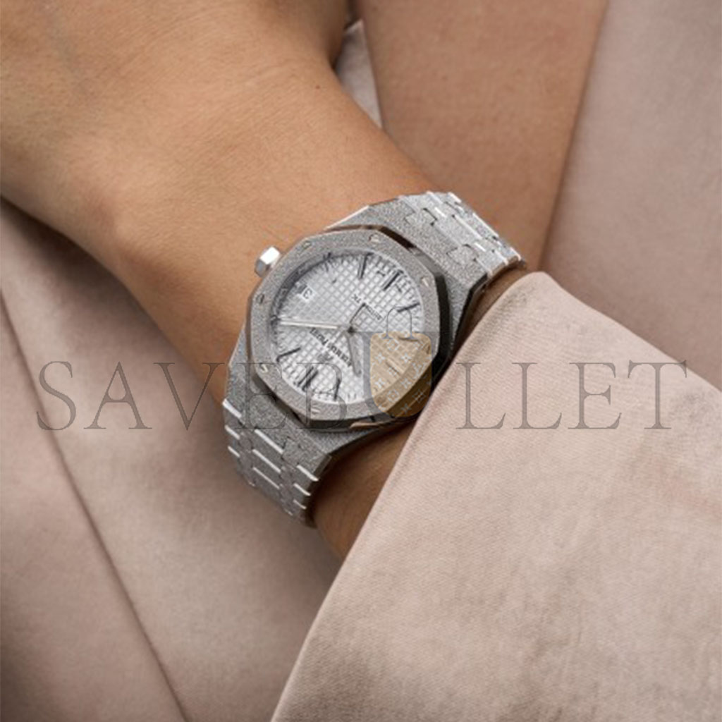 audemars P*g*et royal oak frosted gold 37mm watch 15454bc